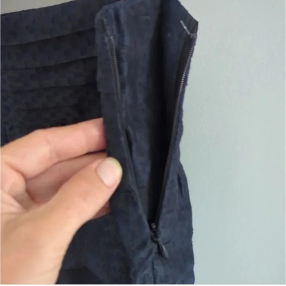 IRO | Women's Navy/Black Animal Print Tiered Ruffled Silk Blend Mini Ski… - Picture 4 of 4